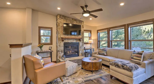 Апартаменты с 3 комнатами с балконом Mountain View Retreat, Walk to Winter Park Gondola