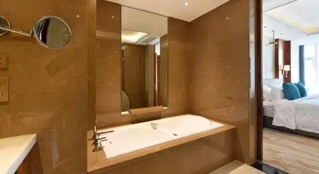Люкс Deluxe Merlinhod Hotel (Yinchuan Beijing East Road Gulou Store)