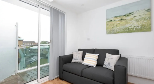 Skyvillion 2bed Enfield Flat W Balcony - Parking, Varaa Huoneisto Asunnot kohteessa Merseyside, Huoneisto