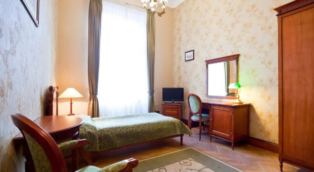 Одноместный номер Standard Hotel Royal