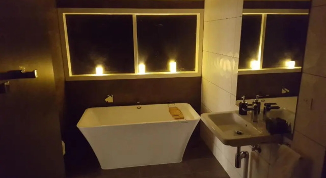 Студия Lara Lodge