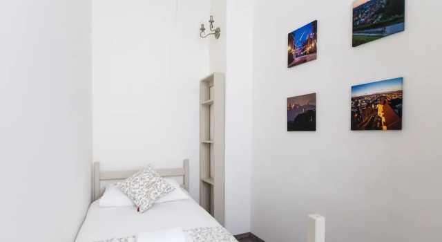 Апартаменты Charming Palace с 2 комнатами Barbo Palace Apartments and Rooms