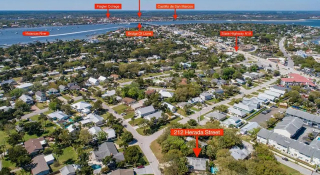 Tiki Nest, Rezerwuj Dom wakacyjny Hotele w Saint Augustine Area z basenem, Basen