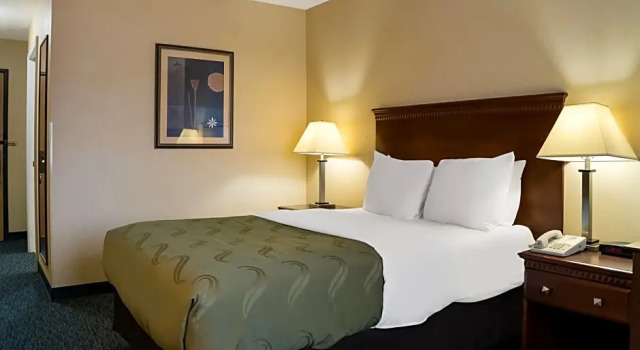 Номер Standard Quality Inn Grand Blanc - Flint South