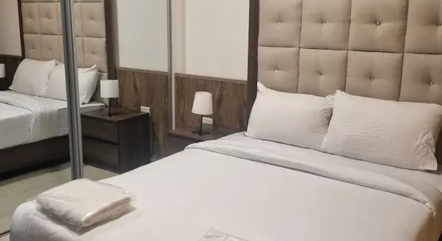 Апартаменты c 1 комнатой Charming Amman Apartment With Central Air-con & Street Parking