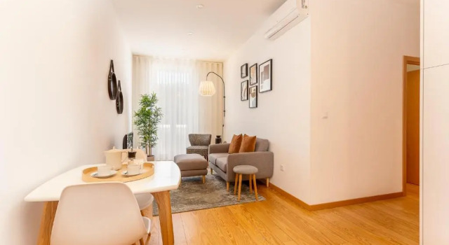 YOUROPO - Cosy, Rezerwuj Hotel União de Freguesias do Centro 