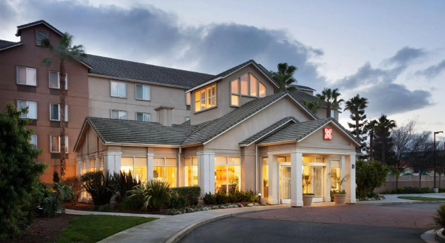 Четырёхместный номер Standard Hilton Garden Inn San Jose/Milpitas