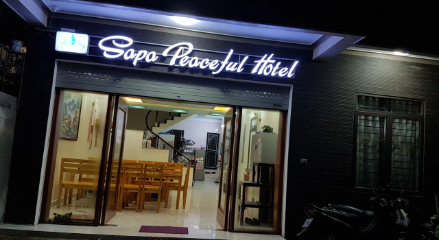 Sapa Peaceful Hotel, Забронировать Отель Шапа Лаокай, рядом с Рынок Сапа