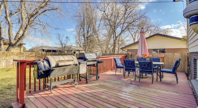 Коттедж 2 Mi to Olde Town! Pet-friendly Haven w/ Sunroom