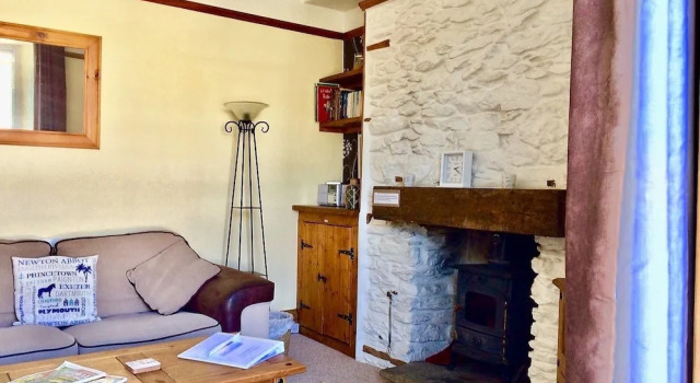 Stones Throw Cottage, Varaa Lomakoti Mökit kohteessa Merseyside, Mökki