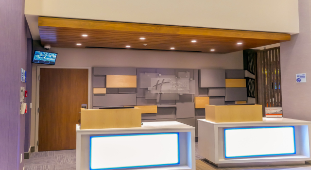 Holiday Inn Express & Suites Miami Airport East by IHG