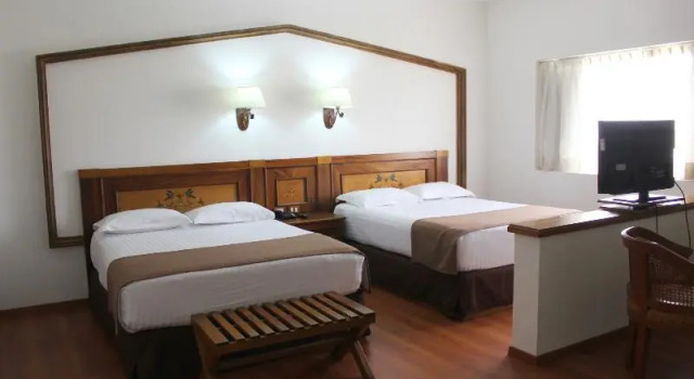 Номер Standard с балконом Hotel de Mendoza