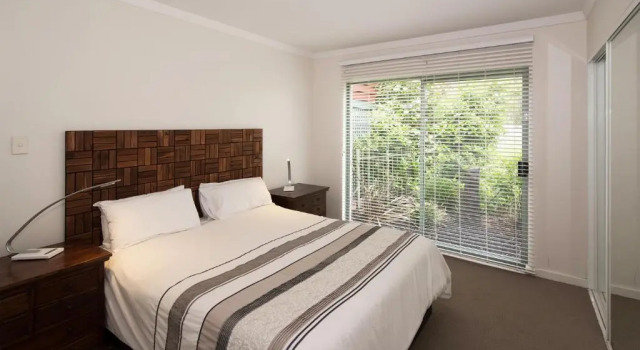 Четырёхместный номер Standard Bayshore Beachside Resort