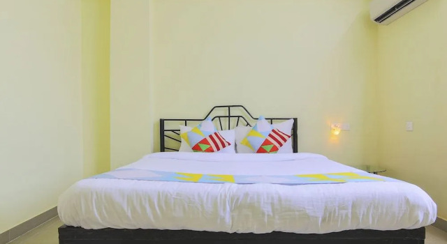 OYO 15360 Home Elegant 2BHK Siolim