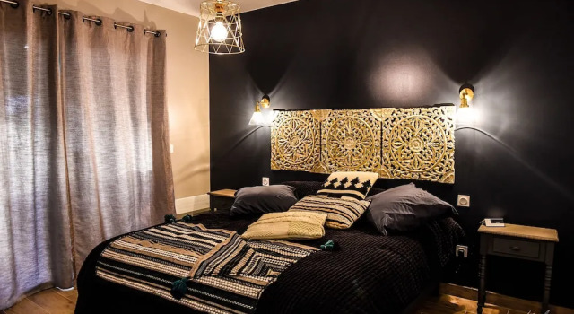 Villa secret de campagne, Book Villa Cottages in Tarn-et-Garonne, Cottage