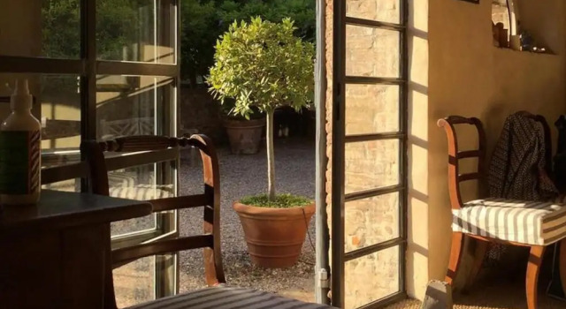 Вилла Porto Ercole Tuscany Coast Classic Charm in Fabulous 18th c Farmhouse now Chic Designer Villa w P