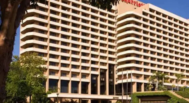 Четырёхместный номер Deluxe San Diego Marriott La Jolla
