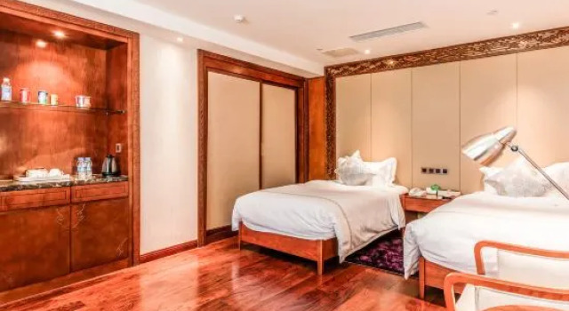 Люкс Presidential Tibet Hongyan  Hotel