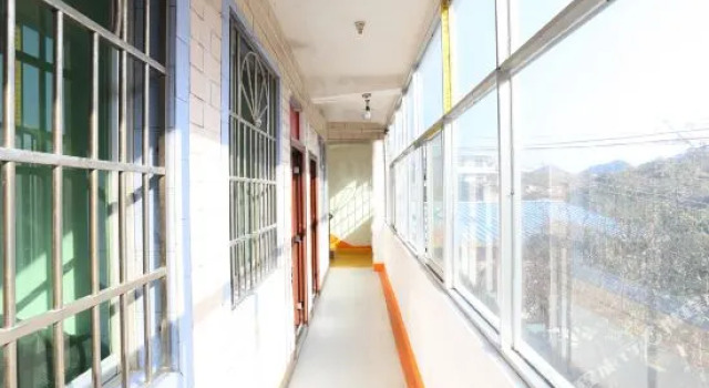 Guiyang Yijia Guest House, Varaa Matkakoti Huaxi 