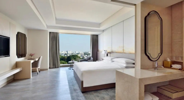 Двухместный номер Indore Marriott Hotel