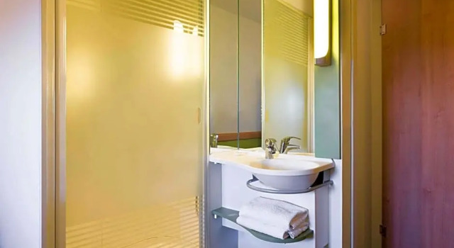 Двухместный номер Standard Ibis Budget Sevilla Aeropuerto