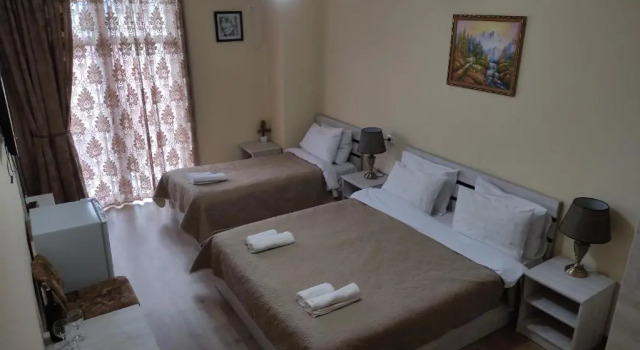 Семейный номер Standard с балконом Batumi Home