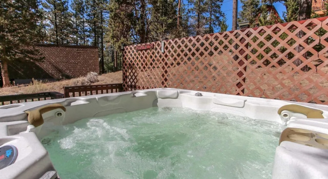 Serenity Slopes by Big Bear Cool Cabins, Rezerwuj Hotel Big Bear Lake Stany Zjednoczone