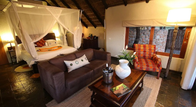 Шале Deluxe Tau Game Lodge