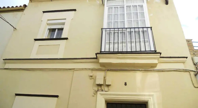 Apartment With one Bedroom in Jerez de la Frontera, With Wifi, Забронировать Апартаменты/квартира Отели Херес-де-ла-Фронтера с парковкой, рядом с Винотека Гонсалес Байасс, Парковка
