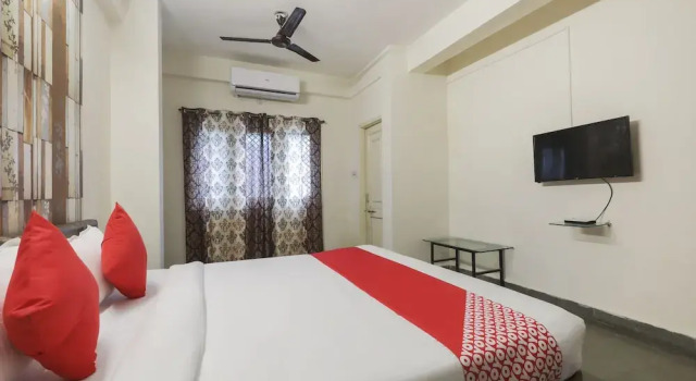 Oyo 41740 Karnawat Guest House