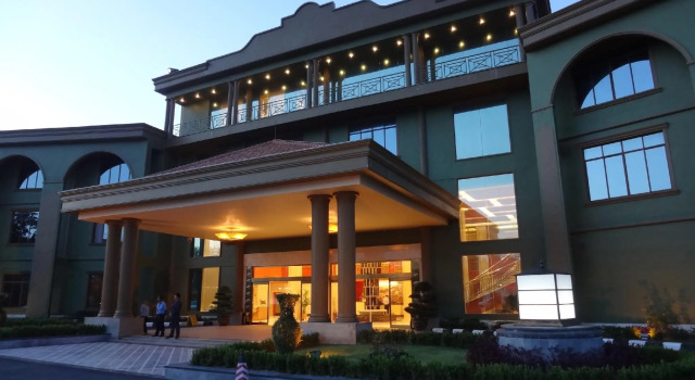 Dorkjumpa Hotel, Buchen Sie Hotel Hotels in Provinz Vientiane mit Pool, Schwimmbad