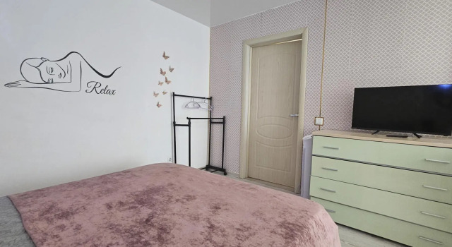 Apartments on Pavel Sharov street 1k1, Book Apartment Hotels in Tyumen Region with Parking, Parking