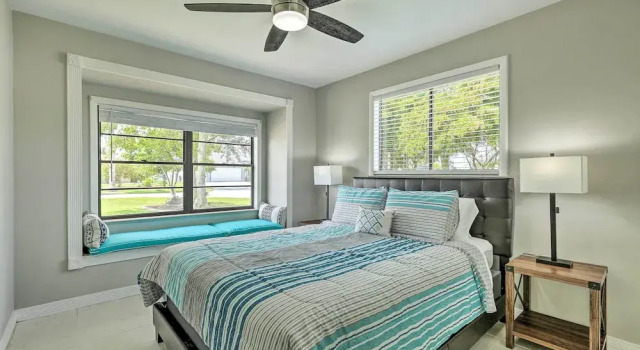 Beautiful Cape Coral Home Near Dining & Shops