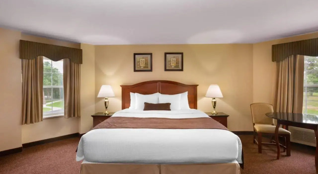 Four Seasons Island Resort, Reserva ahora Resort Norway Míchigan