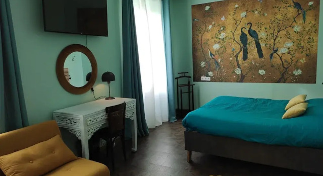 Четырёхместный номер Superior с видом на сад Hotel des Voyageurs