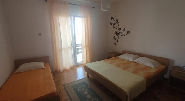 Апартаменты с 3 комнатами с видом на море Apartments Andrović