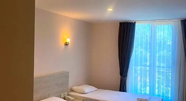 Трёхместный номер Standard с красивым видом из окна Dream Town Hotel