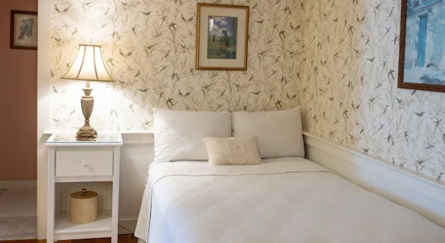 Люкс Superior с 2 комнатами с балконом и с видом на бассейн The Rugosa Guest House