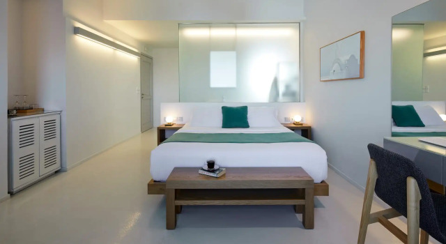 Полулюкс с видом на горы Alti Santorini Luxury Suites