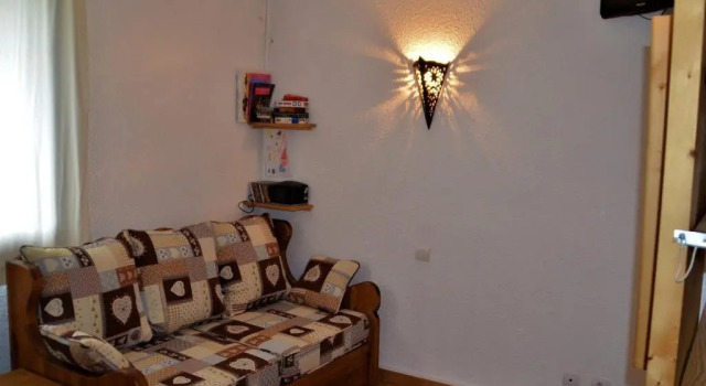 Appartement Les Menuires, 1 pièce, 3 personnes - FR-1-452-144