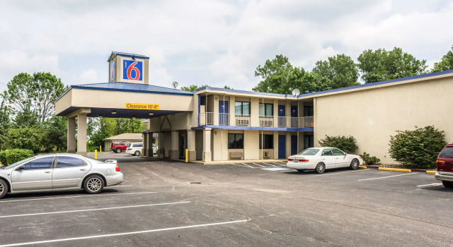 Motel 6 Evansville
