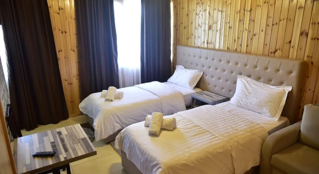 Двухместный номер Standard с балконом и с видом на сад Buna Park Hotel