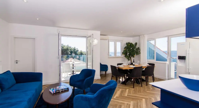 Апартаменты Deluxe Seafront Luxury Apartments Fun