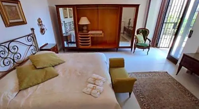 LeTreDonne-Villa con piscina