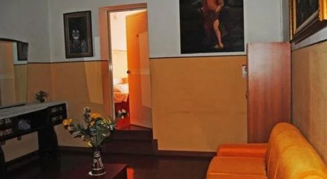 B&B Massimo Centro, Забронировать Отель «постель и завтрак» Катания Сицилия, рядом с Парк Вилла Беллини