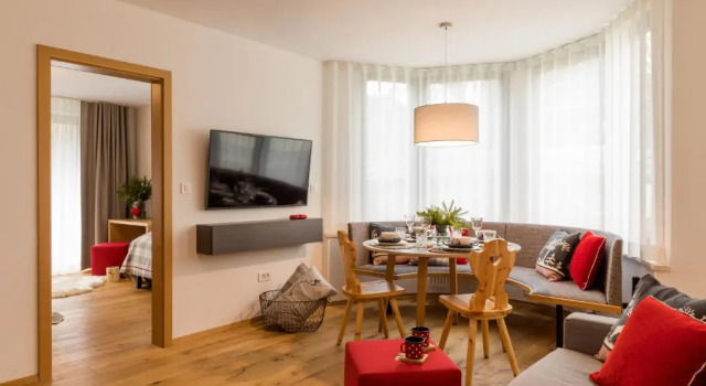 Апартаменты c 1 комнатой с балконом и с видом на горы Apartments and Rooms Kaja