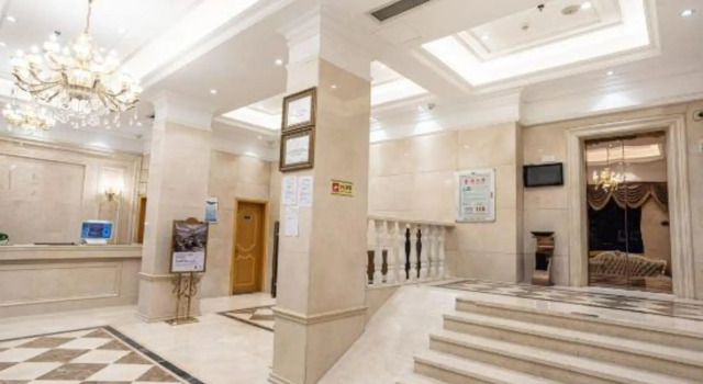 Chihao Hotel (Shenzhen Shiyan Hongfa World Store), Rezerwuj Hotel Hotele w Shenzhen z parkingiem, Parking