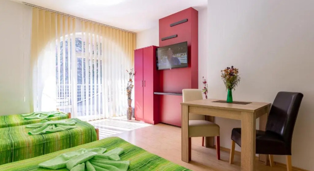 Четырёхместный номер Superior Guesthouse Sunny