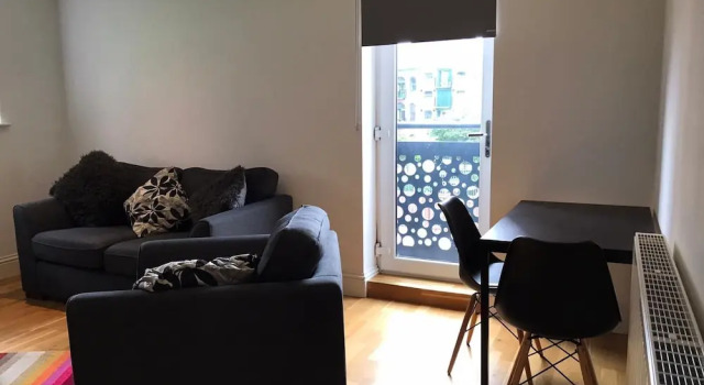 HU1 Stylish cosy central apartment  H3