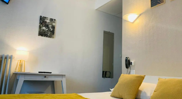 Двухместный номер Standard Hôtel Trianon Tours